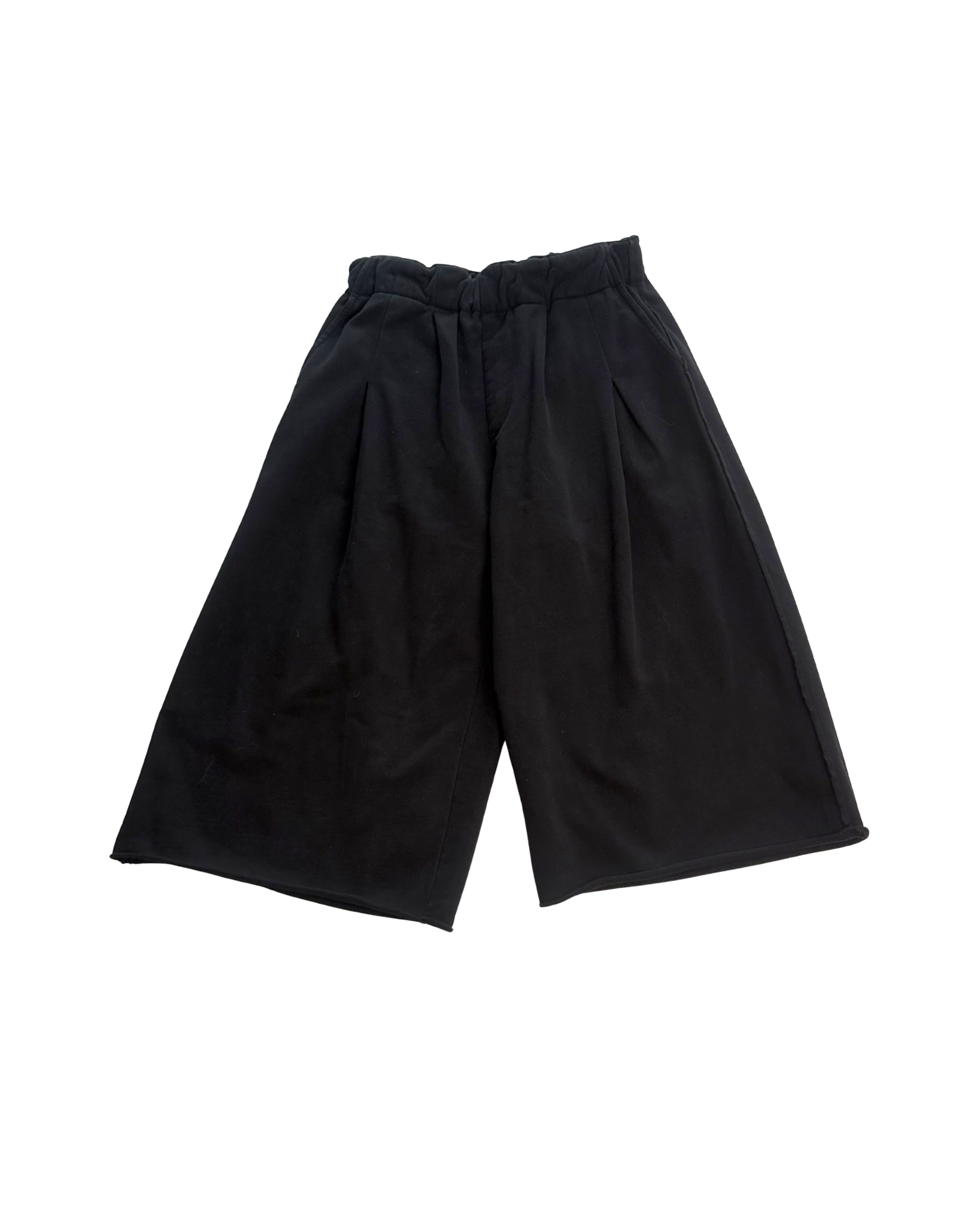 036 SWEAT SHORTS – WASHED BLACK