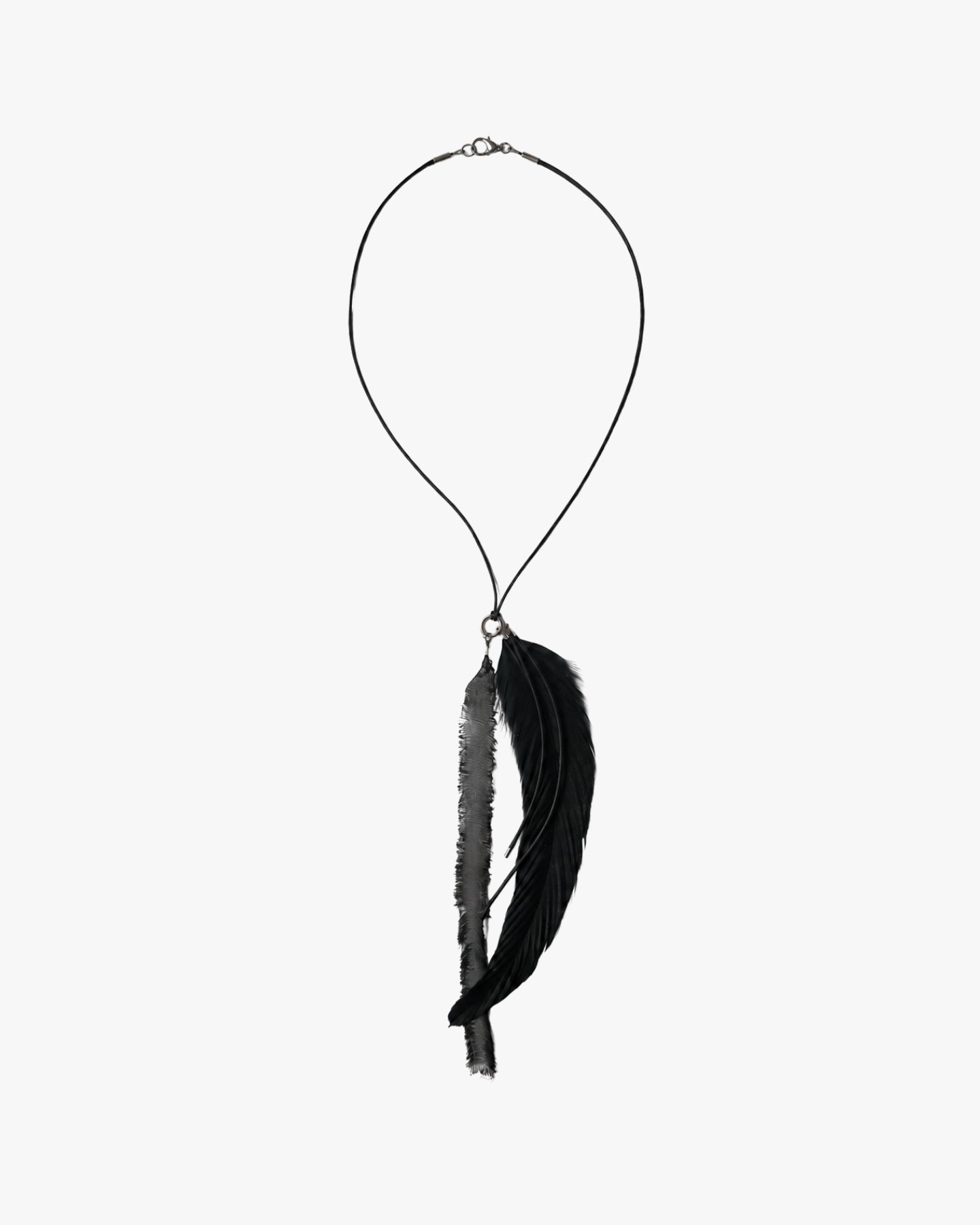 'CASS' FEATHER CHAIN – BLACK