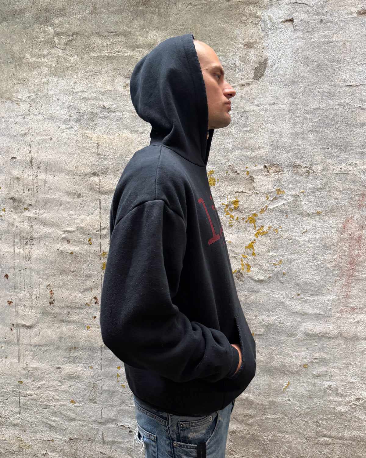 'LIPS' 2-LAYER WAFFLE HOODIE – WASHED BLACK
