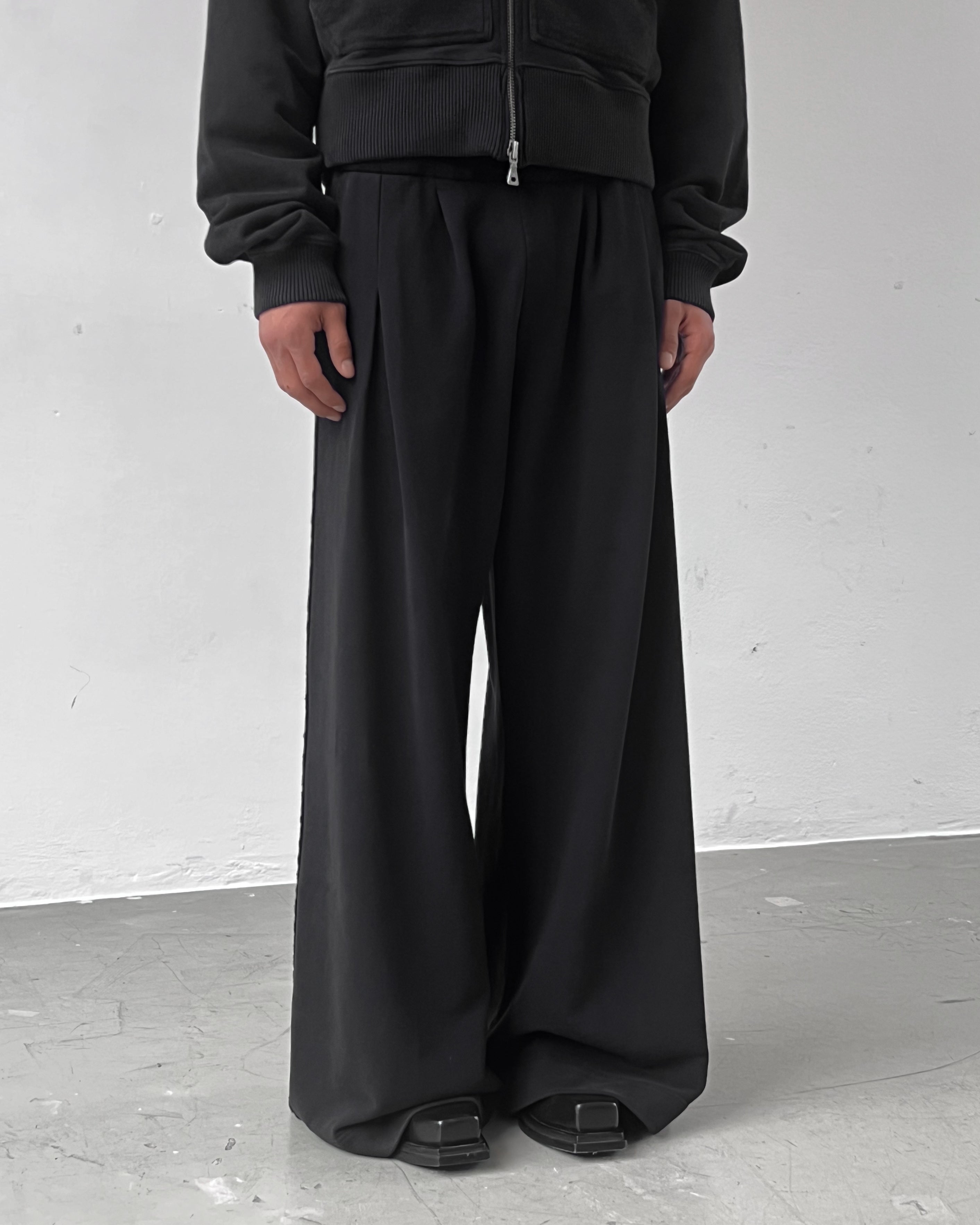 'LIDO' ENTITY V2 SWEATPANTS – WASHED BLACK