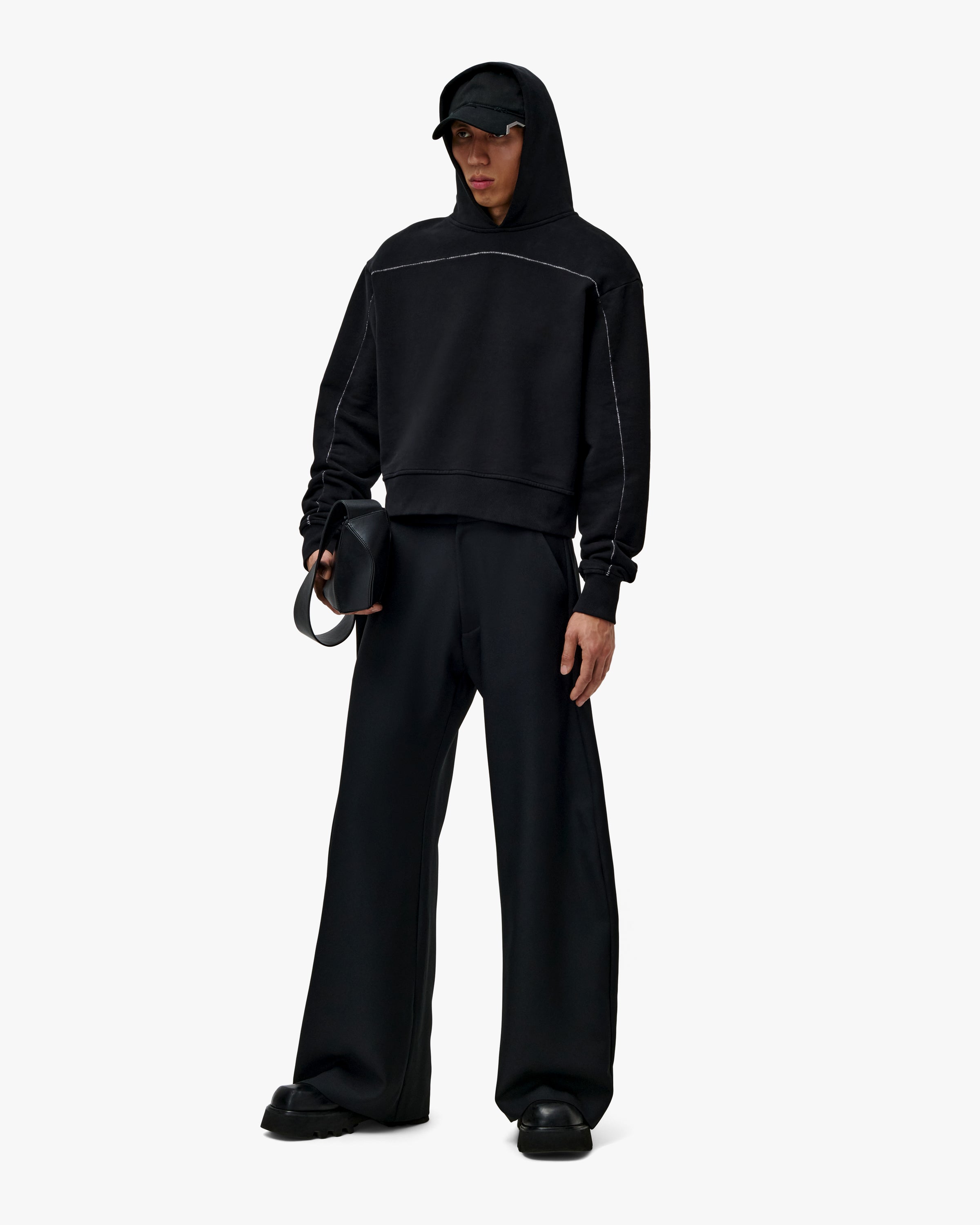 'FALIH' SHOULDER PAD HOODIE – WASHED BLACK