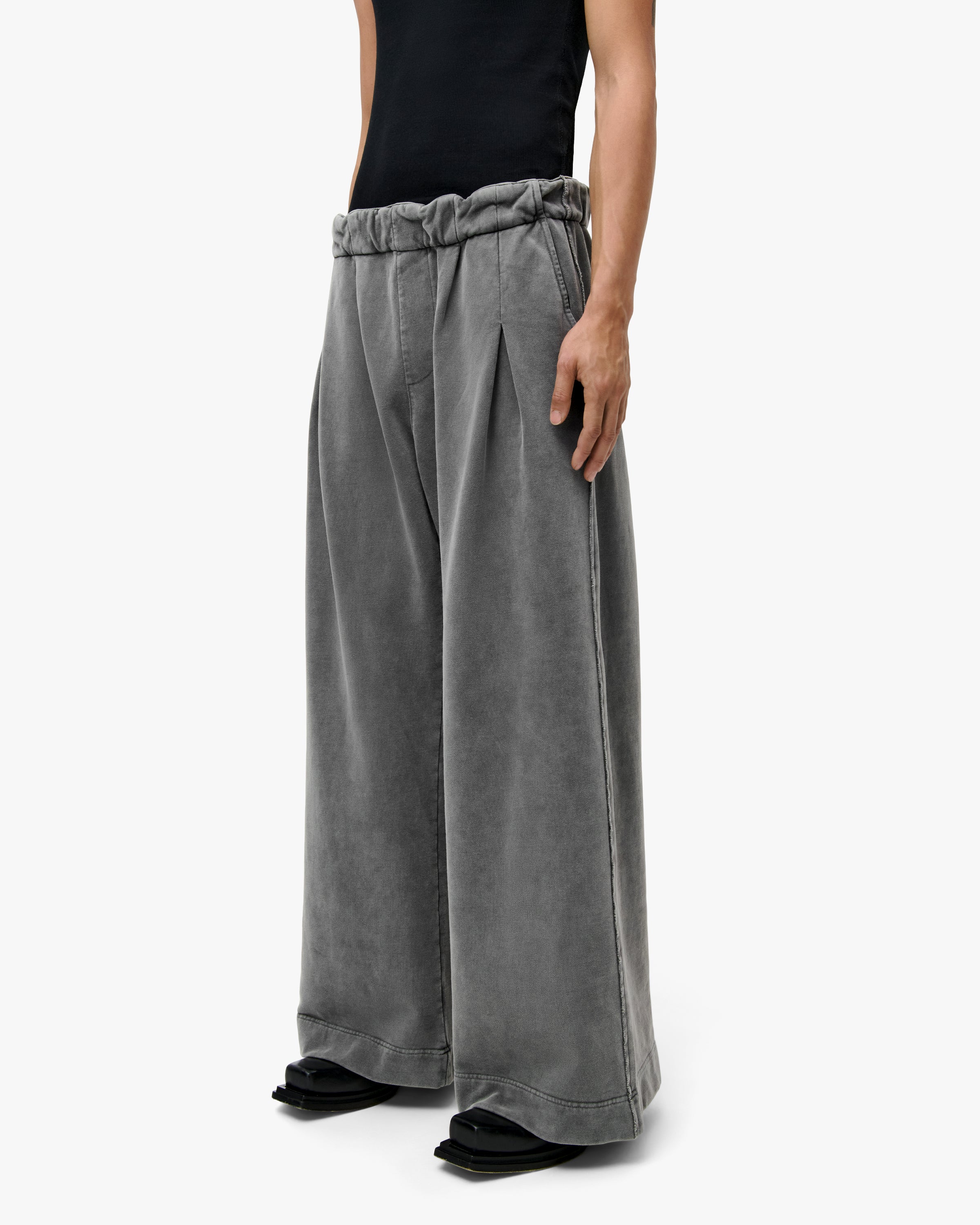 'LIDO' ENTITY V2 SWEATPANTS – CONCRETE
