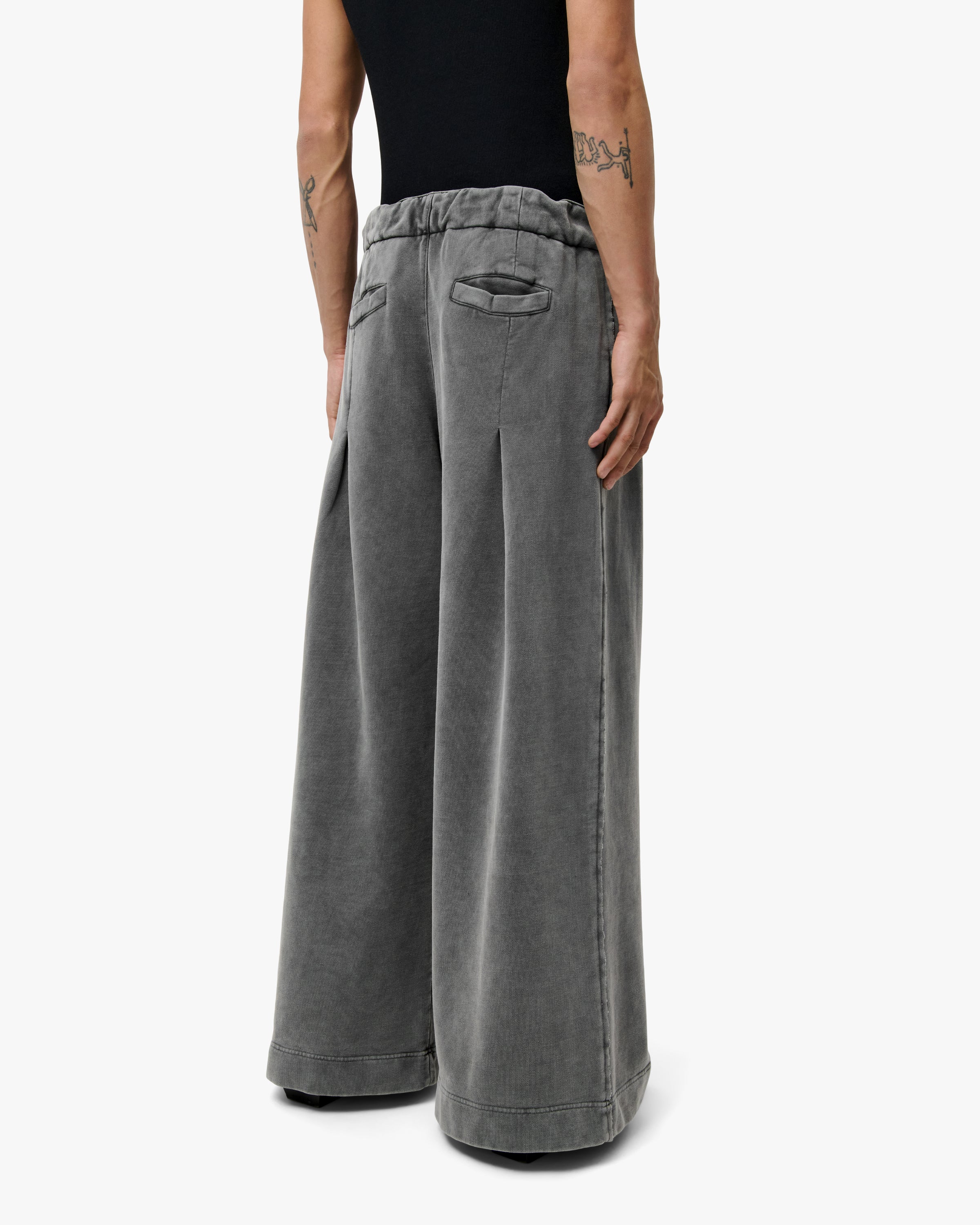 'LIDO' ENTITY V2 SWEATPANTS – CONCRETE