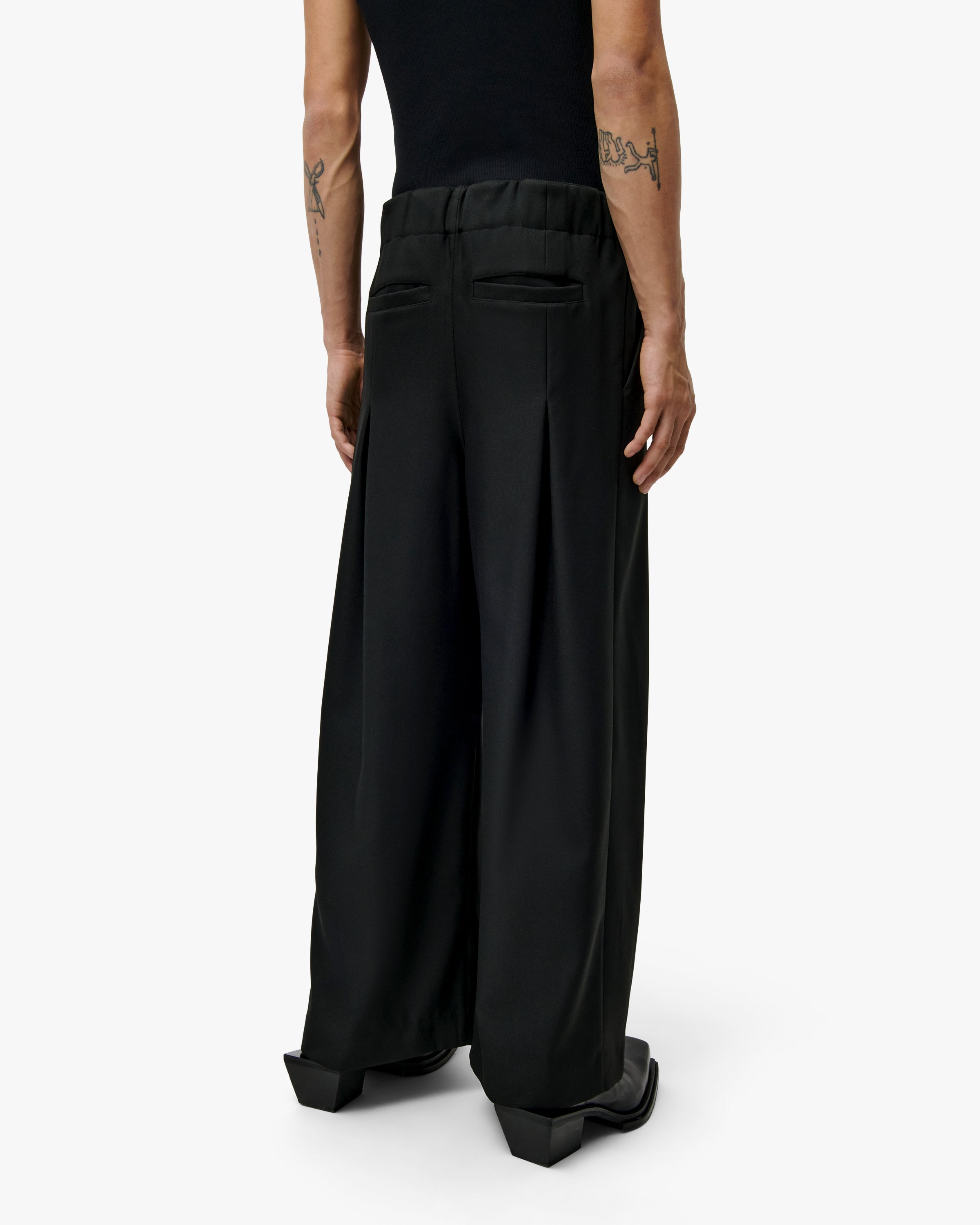 'RAAHA' TWILL WIDE-LEG SUITPANTS - BLACK