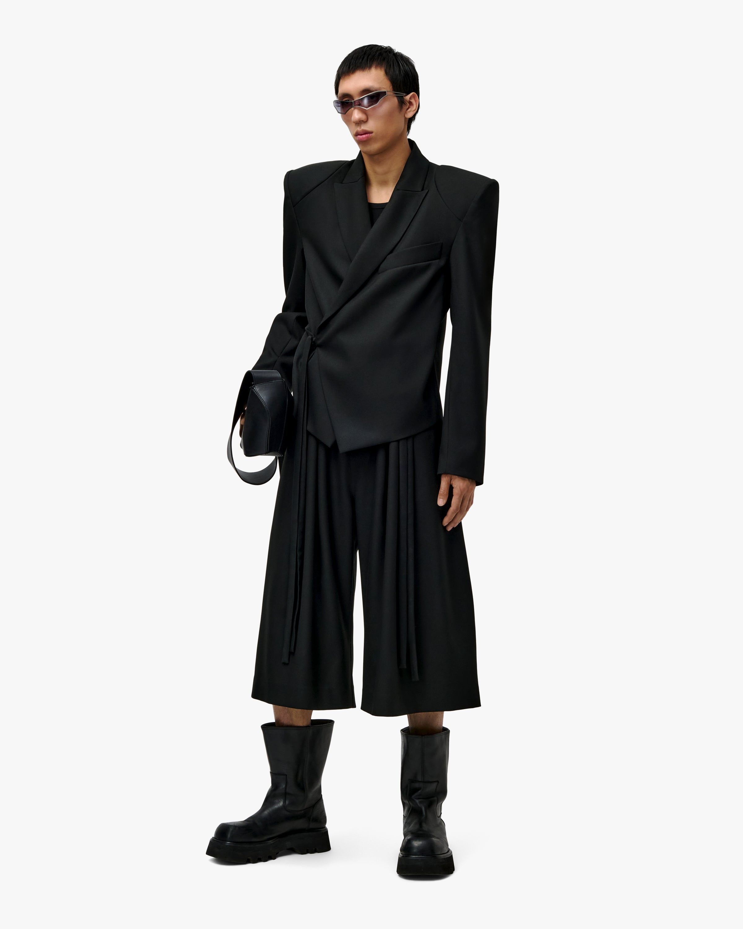 'HAMZA' TWILL KIMONO BLAZER - BLACK