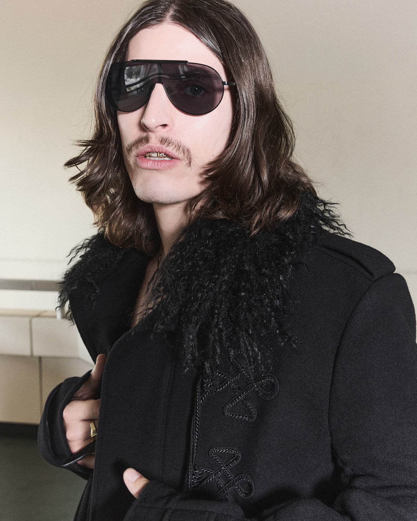 'LIOR' WOOL DUFFLE JACKET – BLACK