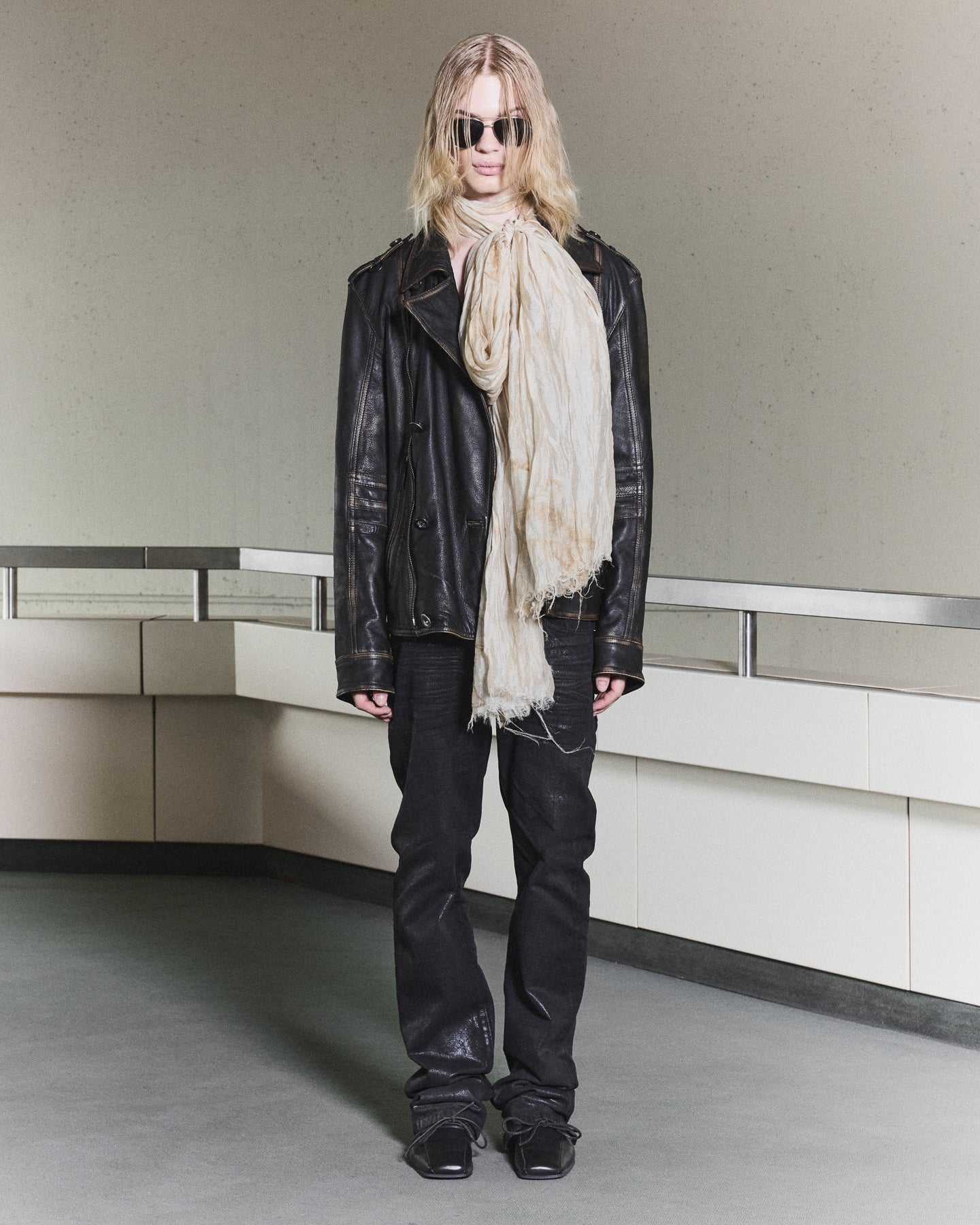 'RIAN' WAXED DENIM – BLACK