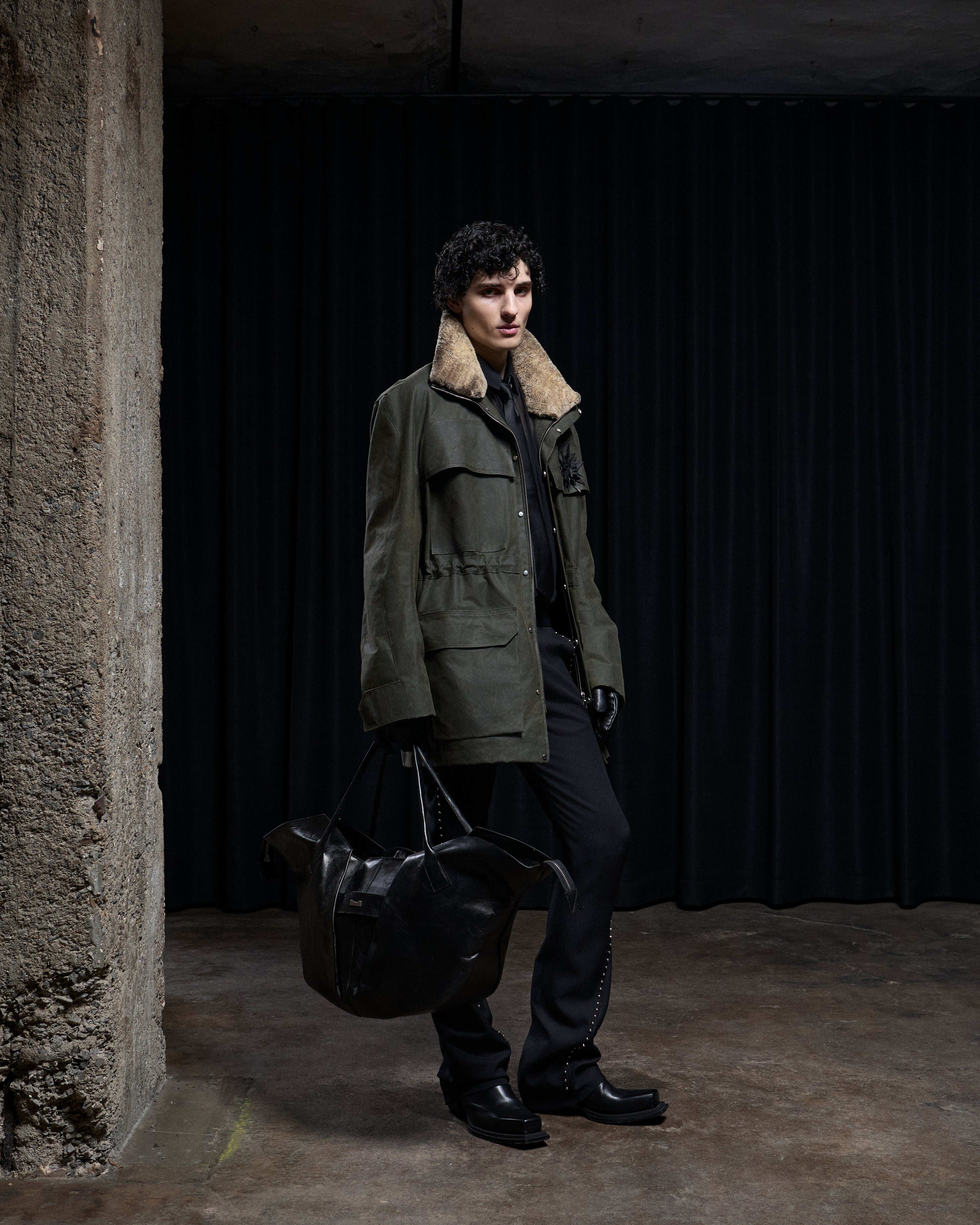 'ARKO' WAXED CANVAS PARKA – OLIVE