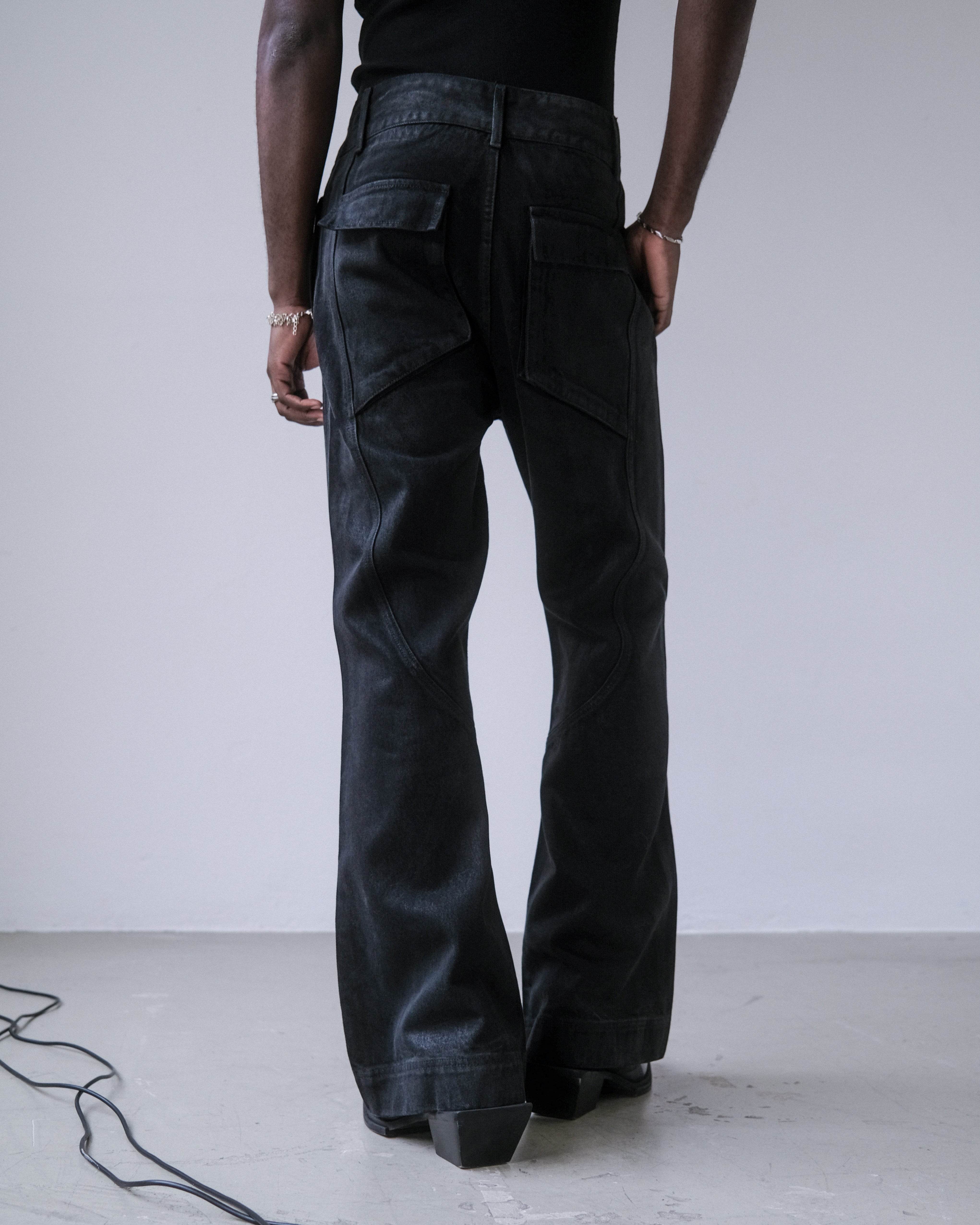 WAXED 3D-POCKET PANTS