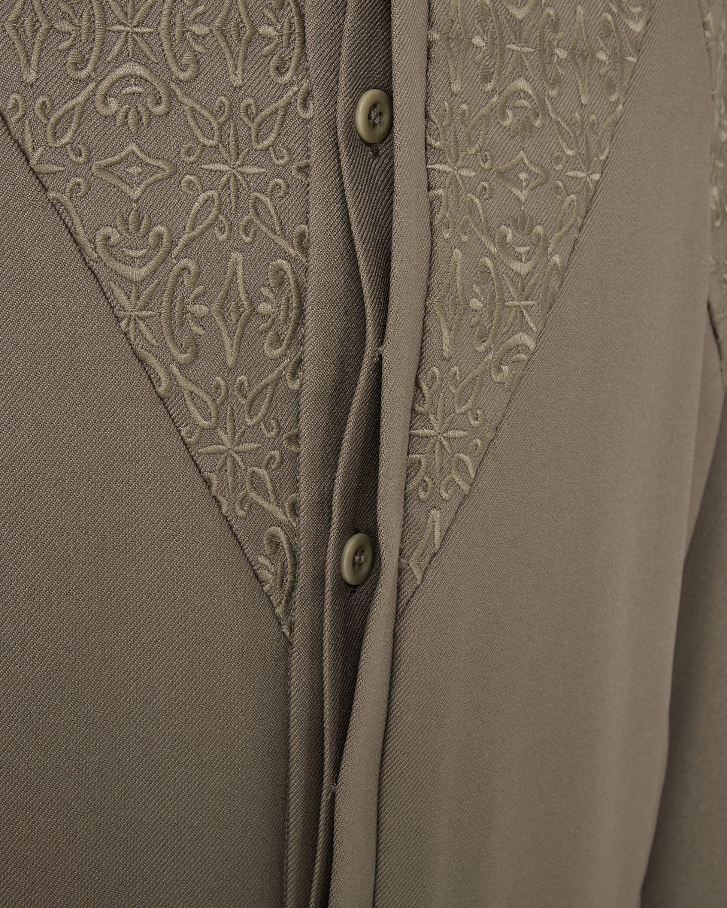 'NURI' EMBROIDERED OVERSHIRT JACKET – TAN