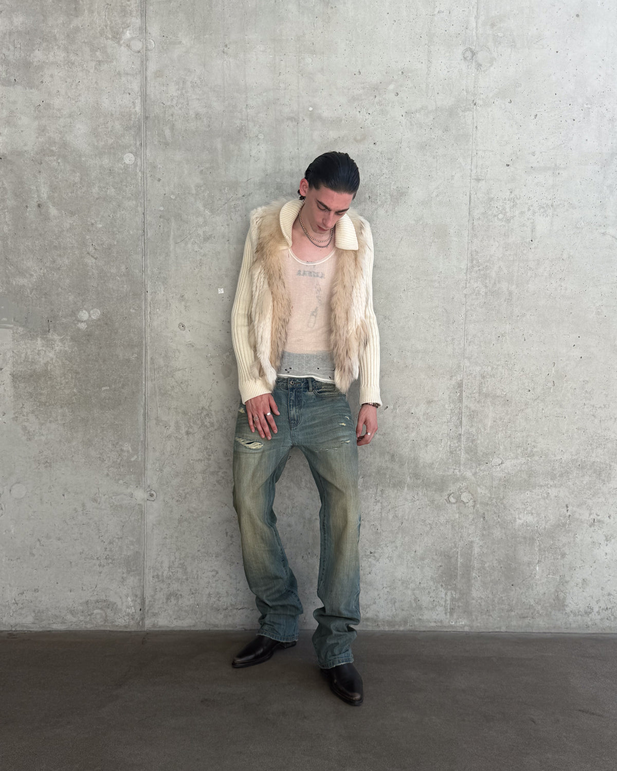 'RIAN' DISTRESSED DENIM – LIGHT BLUE