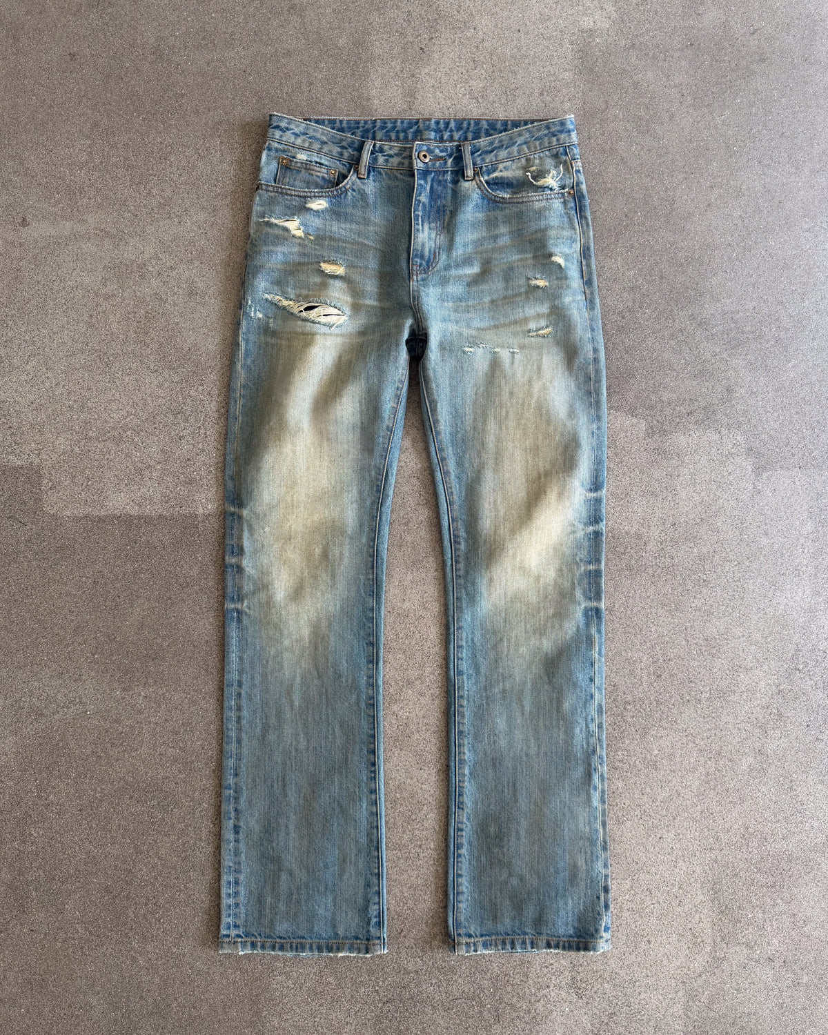 'RIAN' DISTRESSED DENIM – LIGHT BLUE