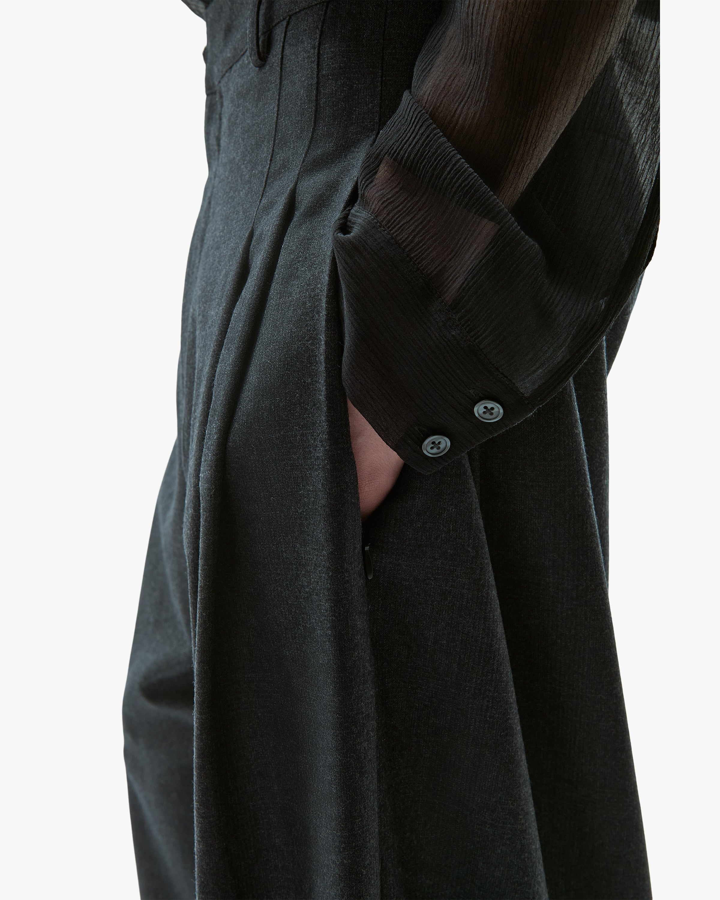 'IYAS' WOOL PLEATED SUIT PANTS – CHECKED GREY