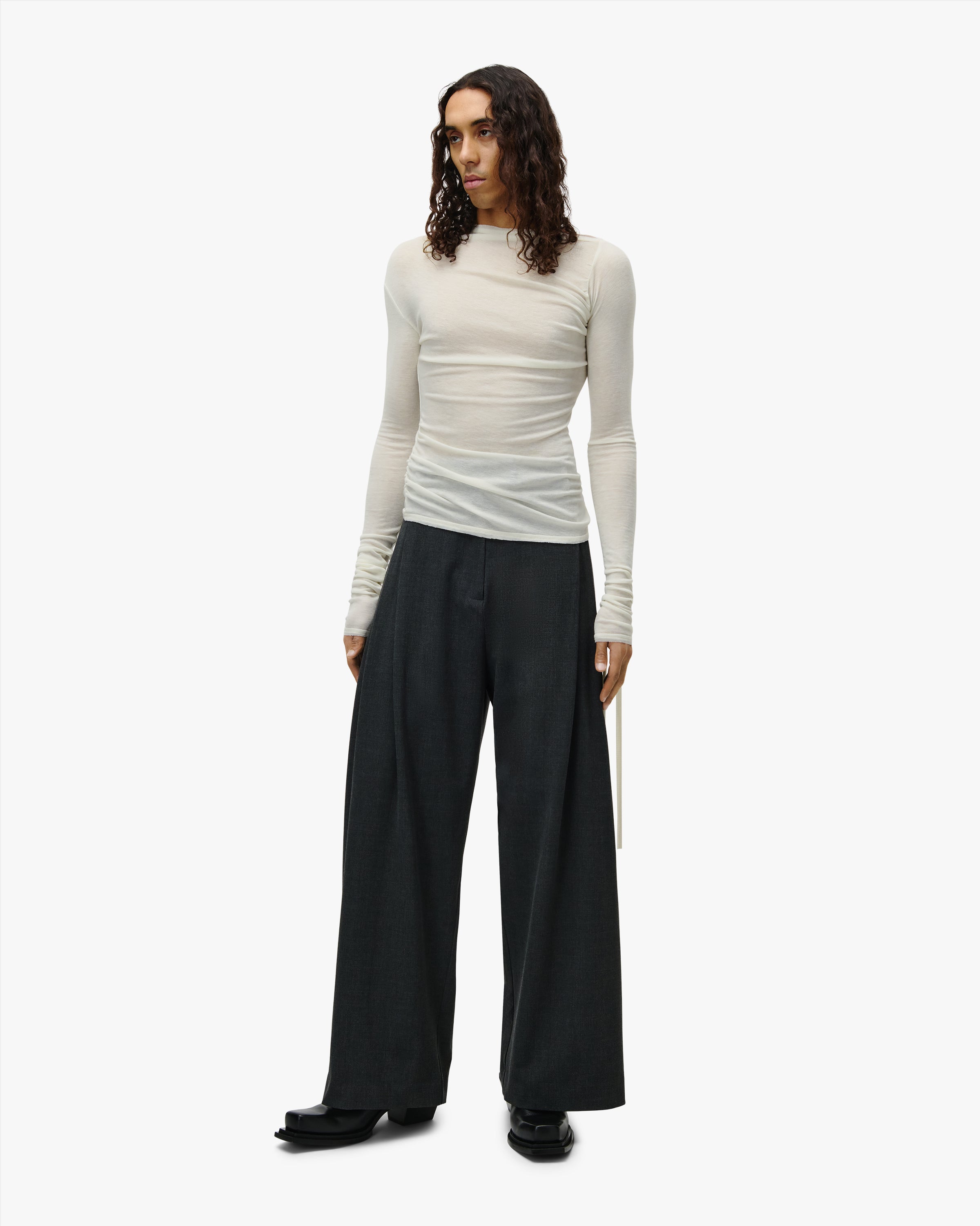 'TYRON' MENS DRAPED LONGSLEEVE – AGED WHITE