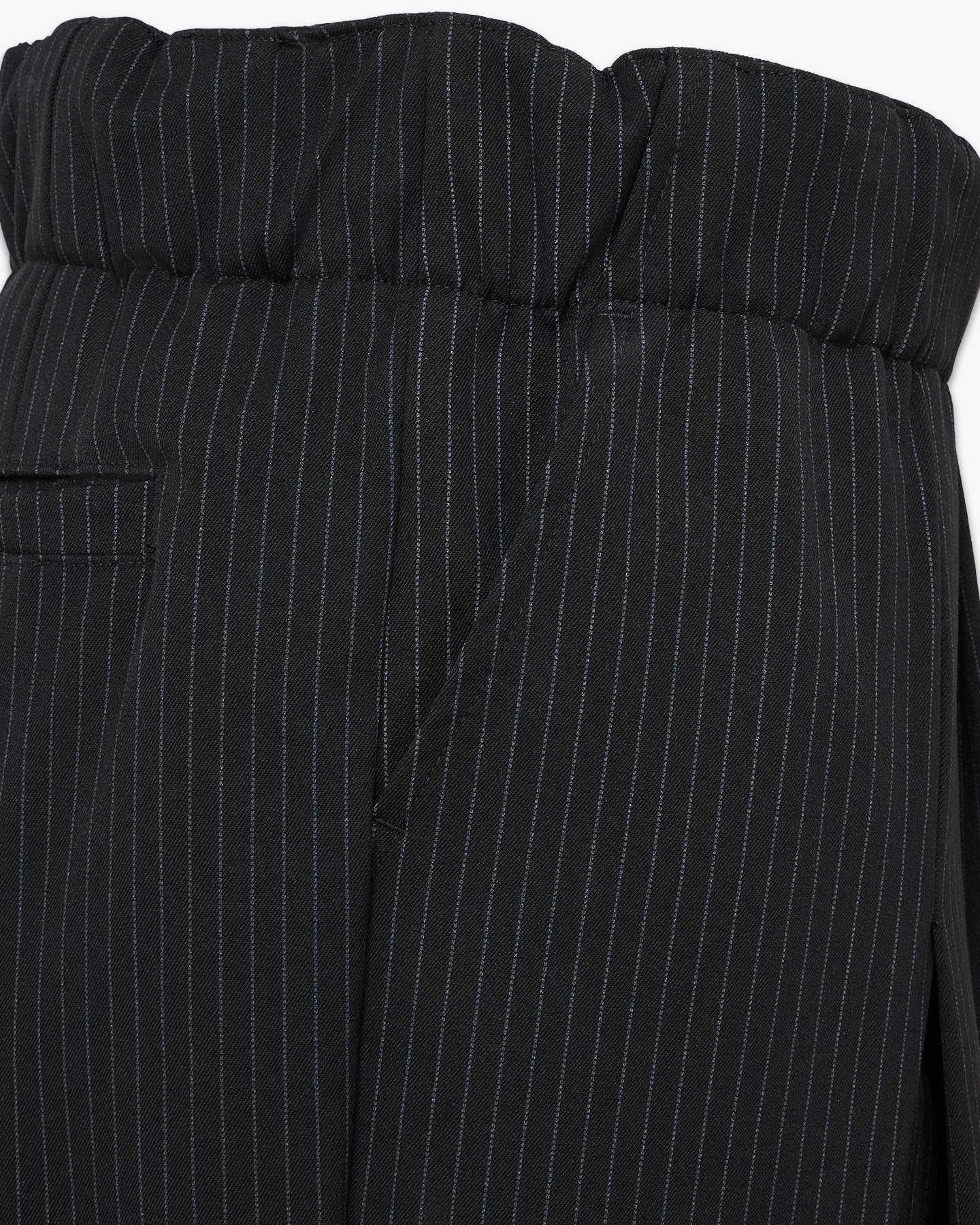 'HUNG' Entity Wide-Leg Suitpants - Pinstripe