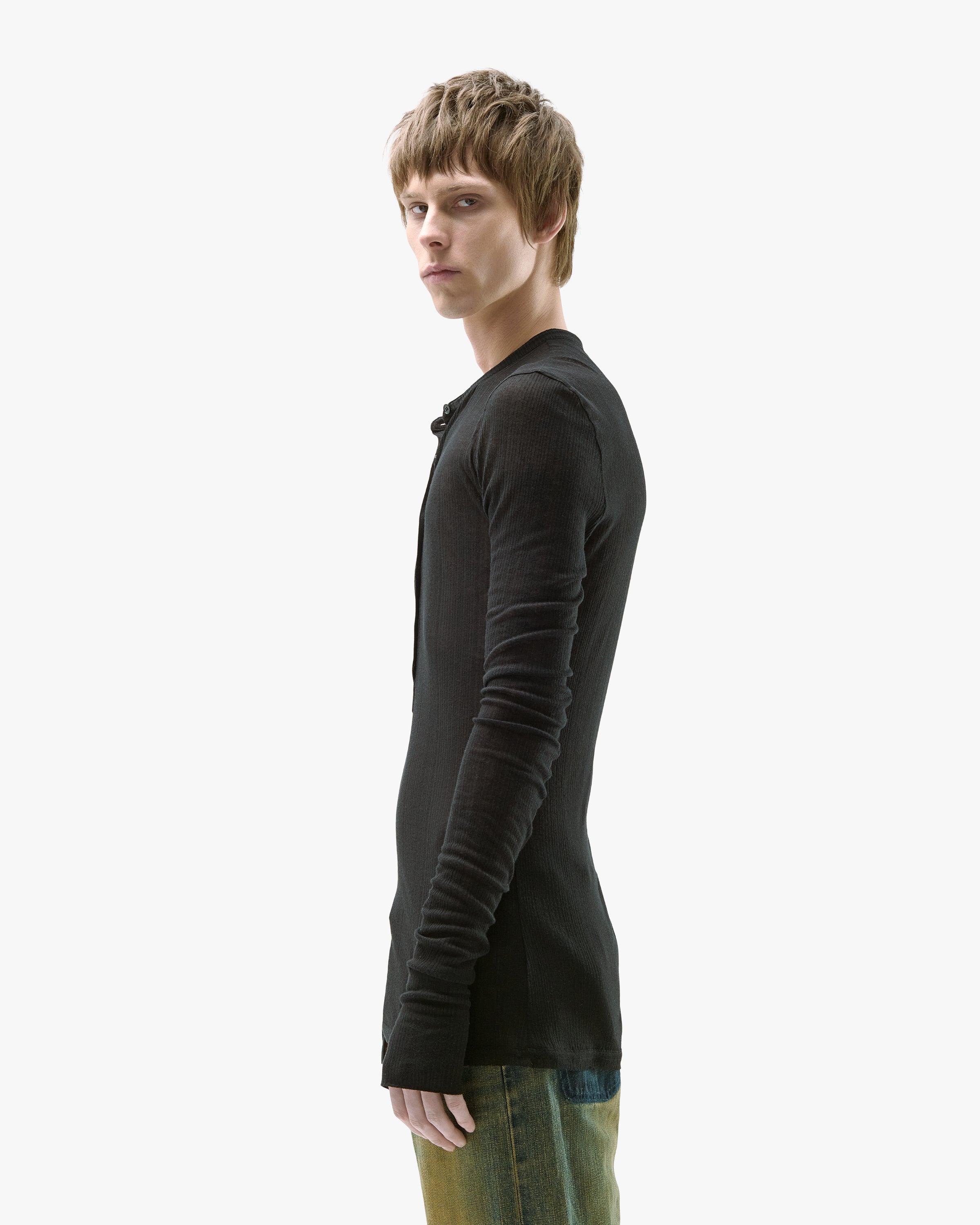 'LAVIN' SHEER LONGSLEEVE – BLACK