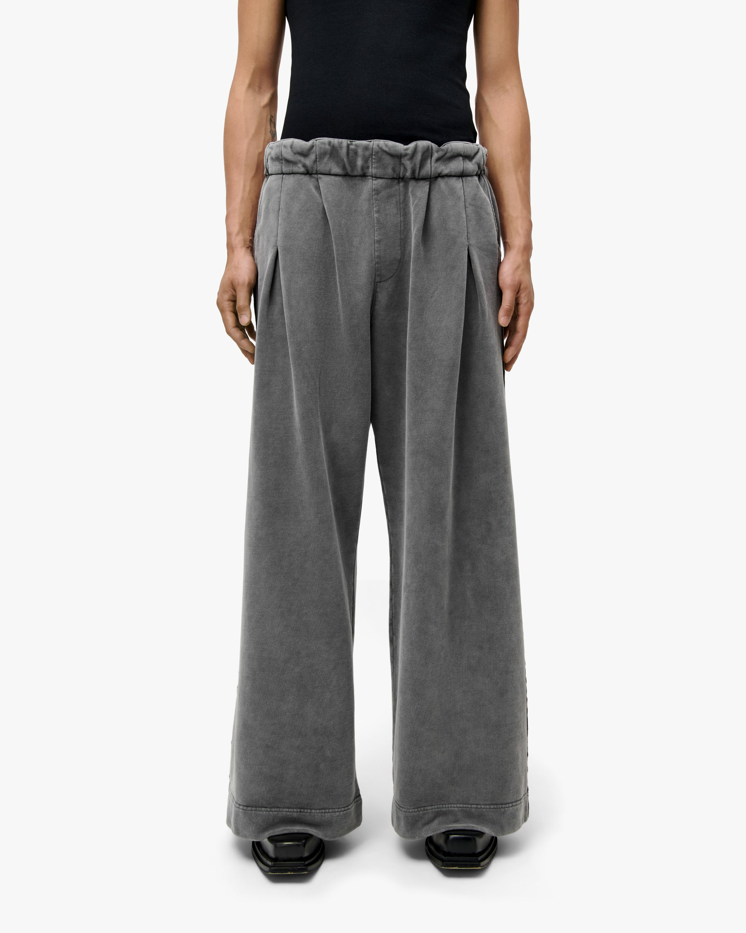 'LIDO' ENTITY V2 SWEATPANTS – CONCRETE