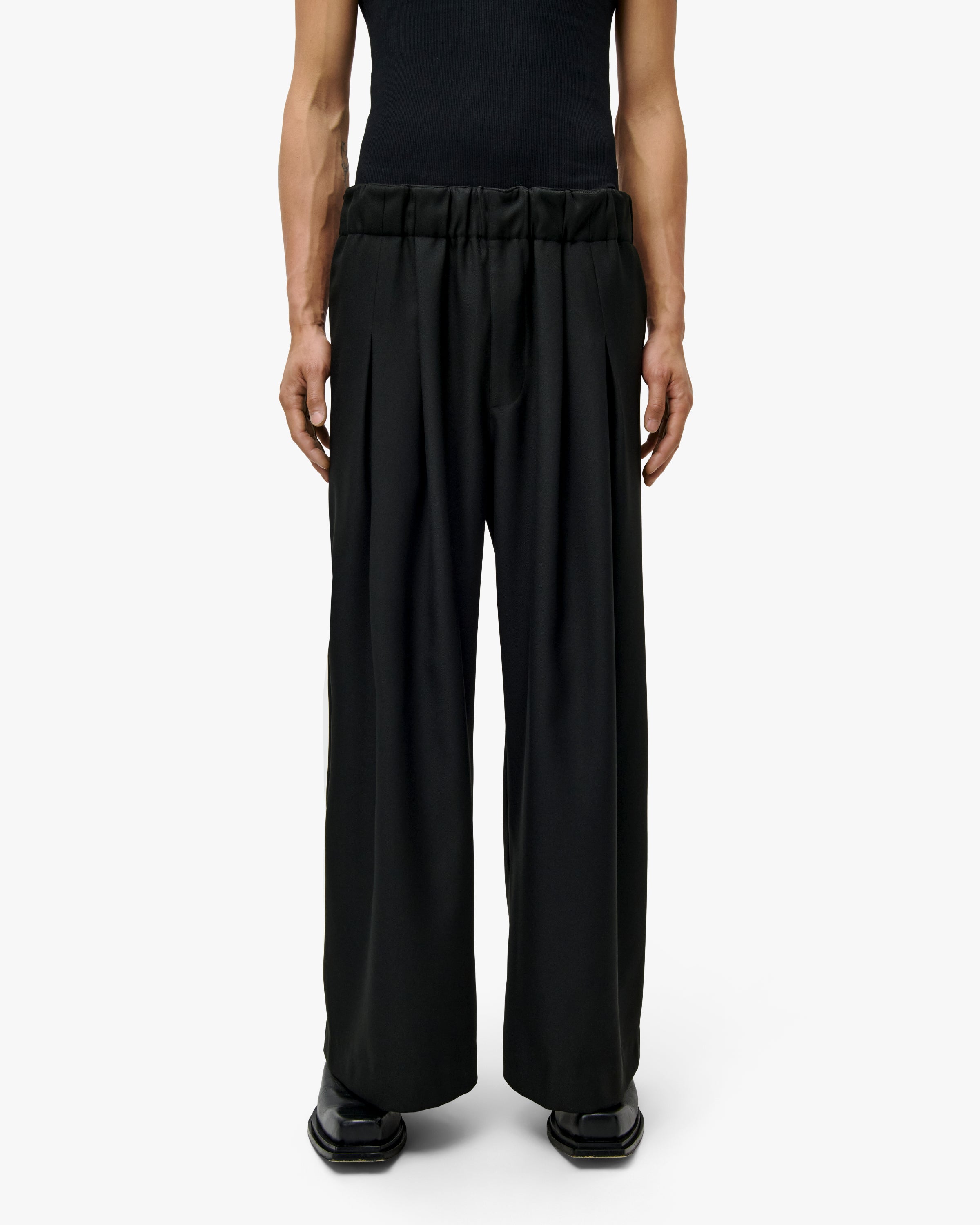 'RAAHA' TWILL WIDE-LEG SUITPANTS - BLACK