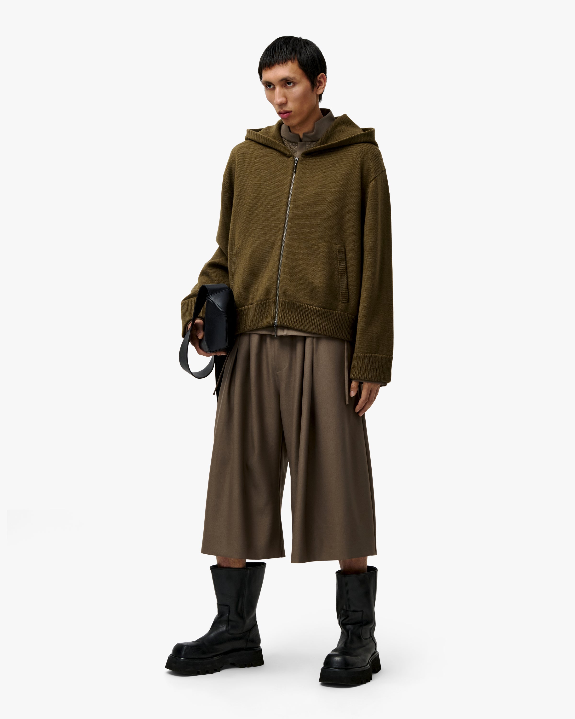 'DJAMAL' MERINO KNIT ZIPPER – TAN