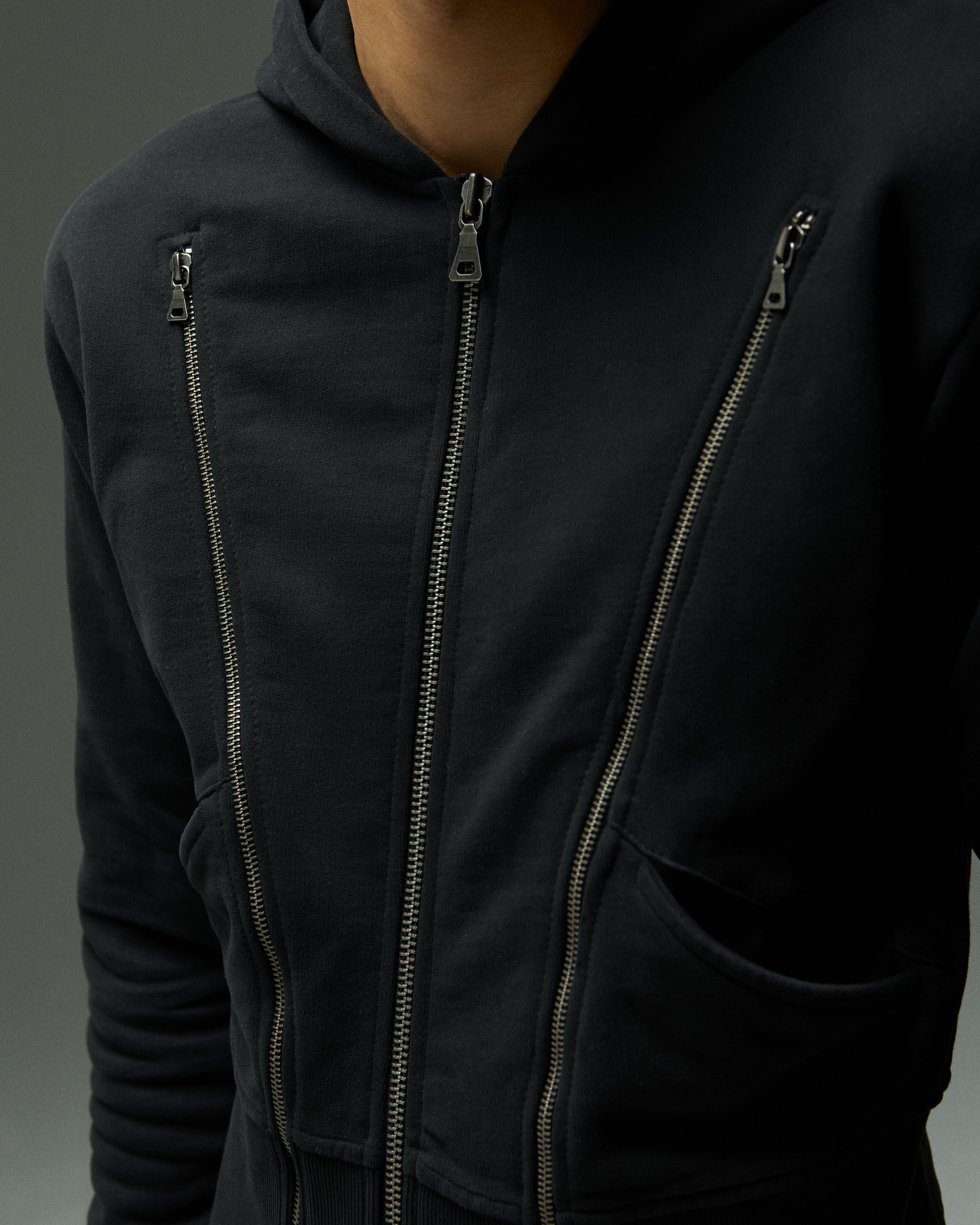 FITTED TRIPLE-ZIP HOODIE - WASHED BLACK