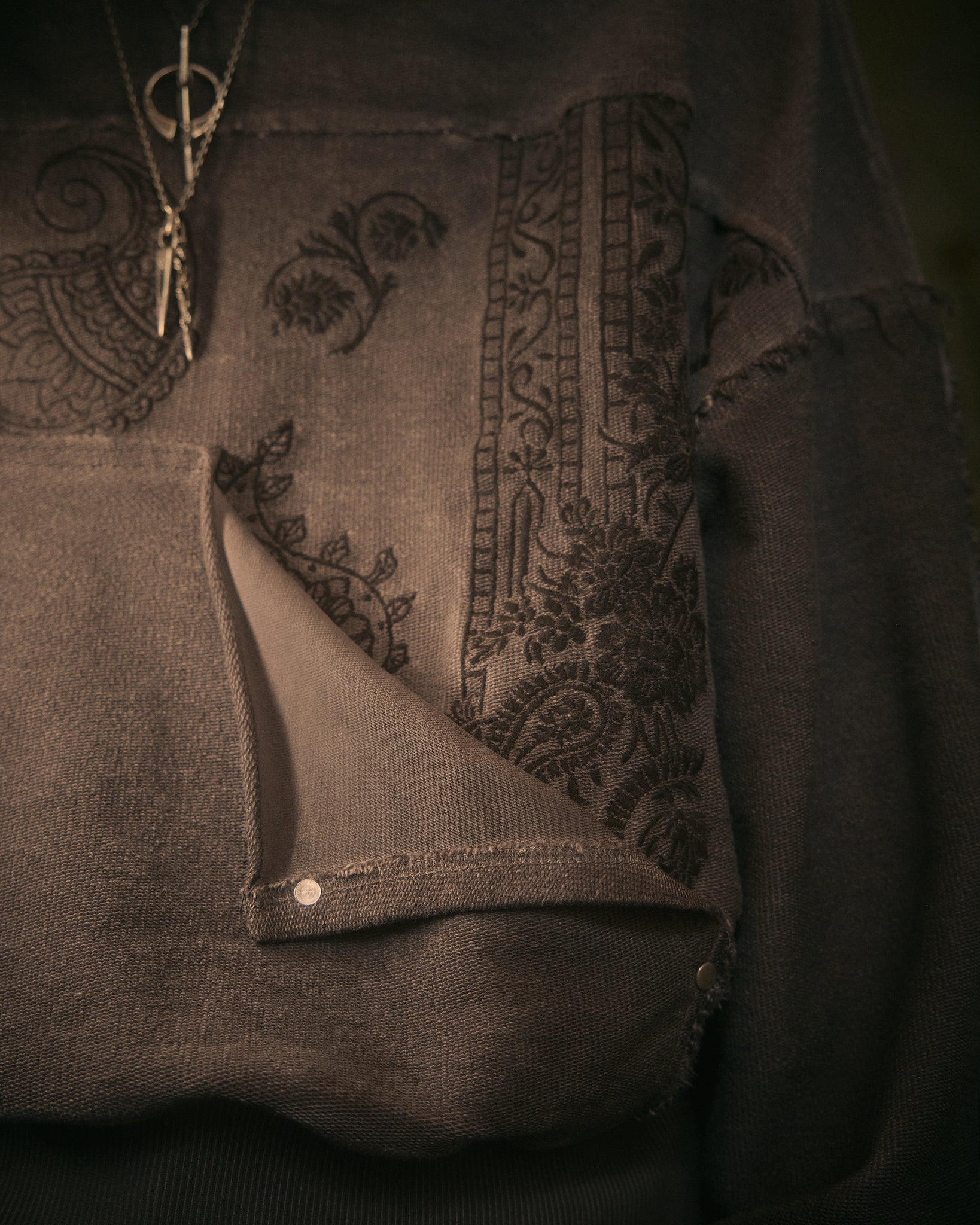 Paisley Embroidered Hoodie Washed Brown