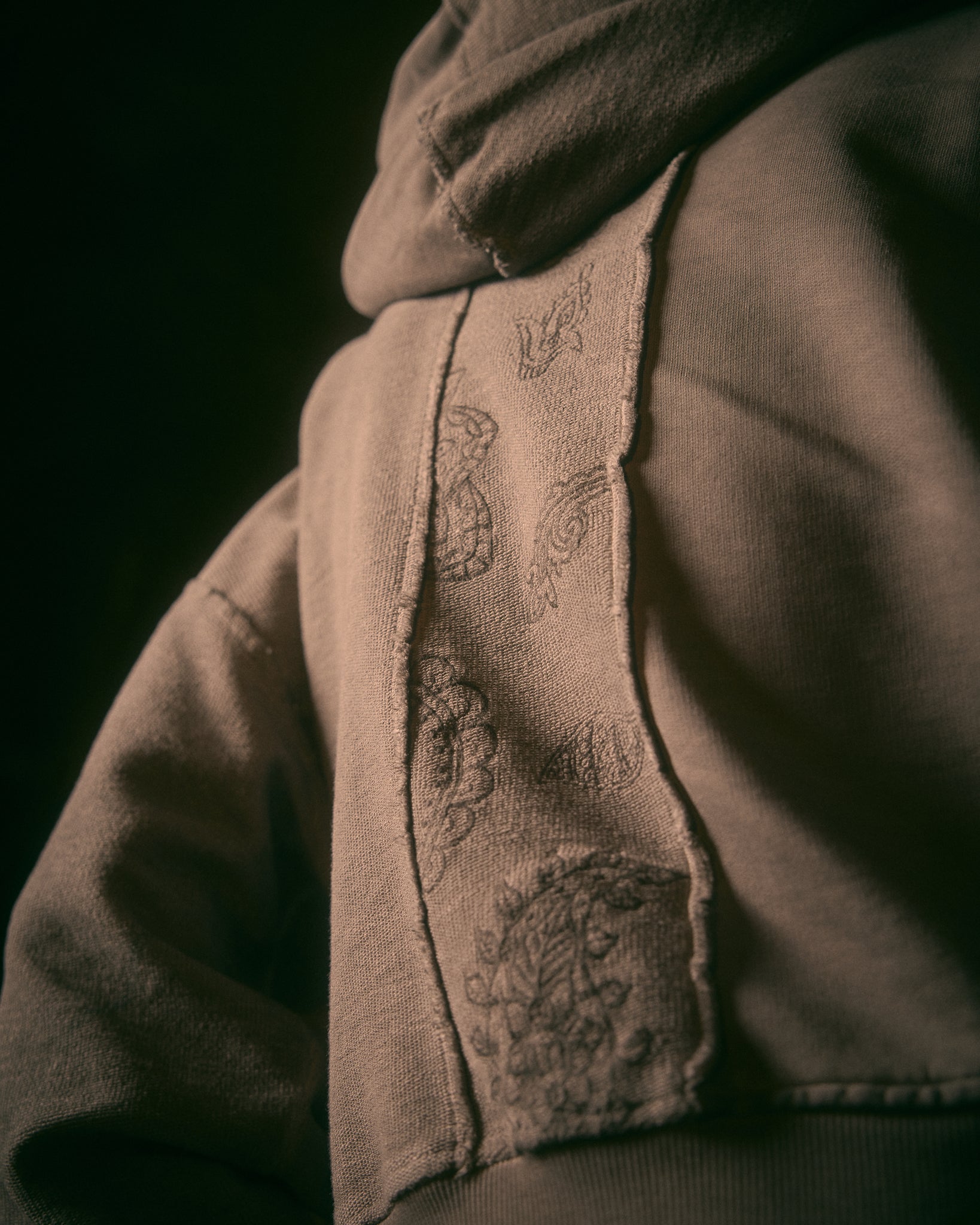 Paisley Embroidered Hoodie Washed Beige
