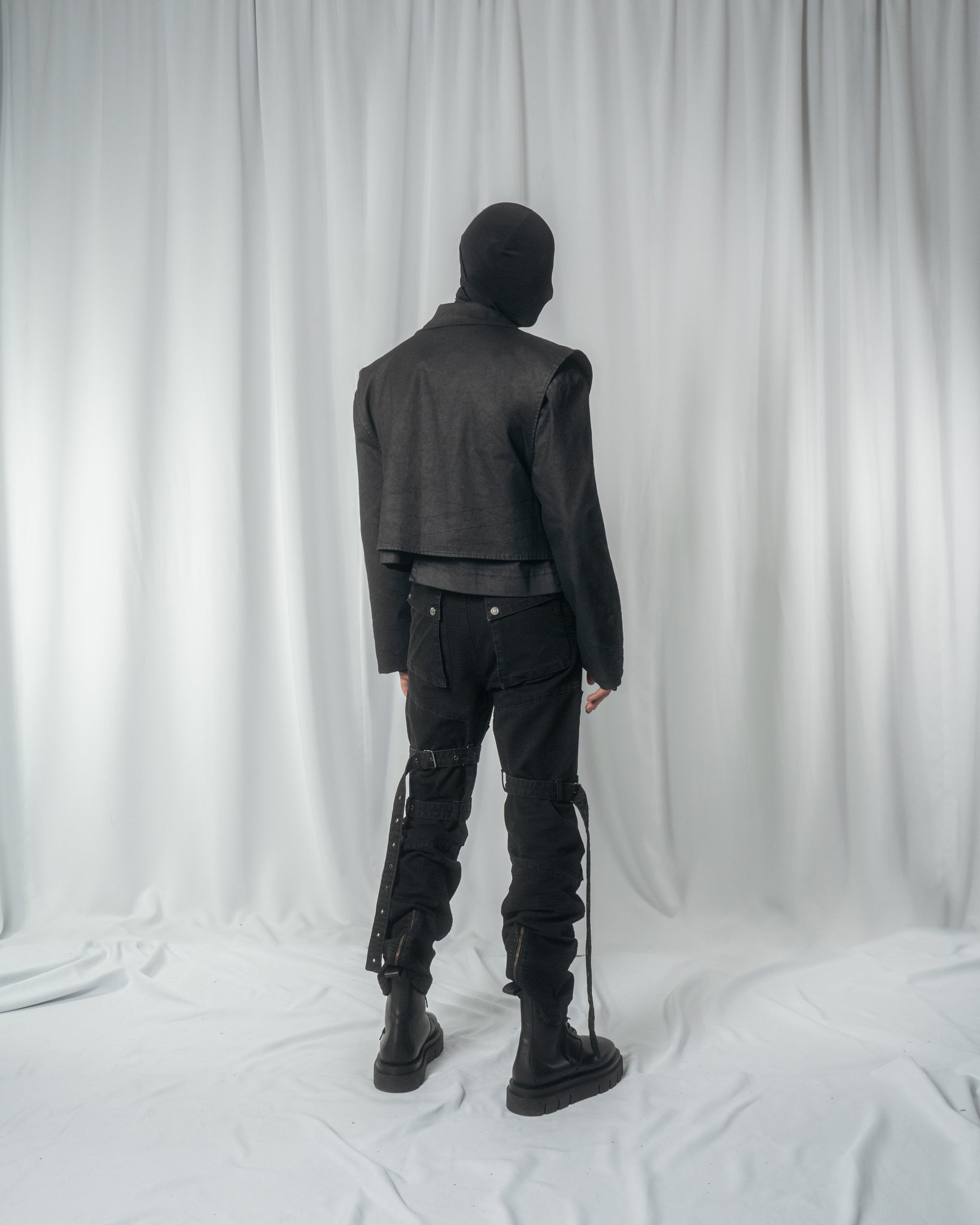 Blazer w/detachable Vest Waxed Black